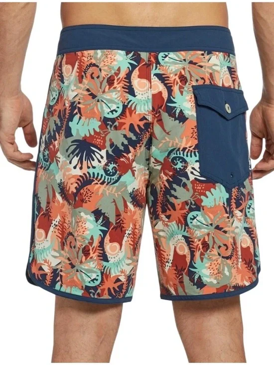 Patagonia Men’s Sz 34 Waist Tropical Print Scallop Hem Wayfarer Board Shorts - Picture 2 of 14
